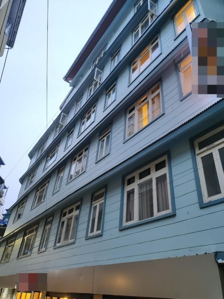 Serenity Taksa Palace Hotel Darjeeling  Ngoại thất bức ảnh