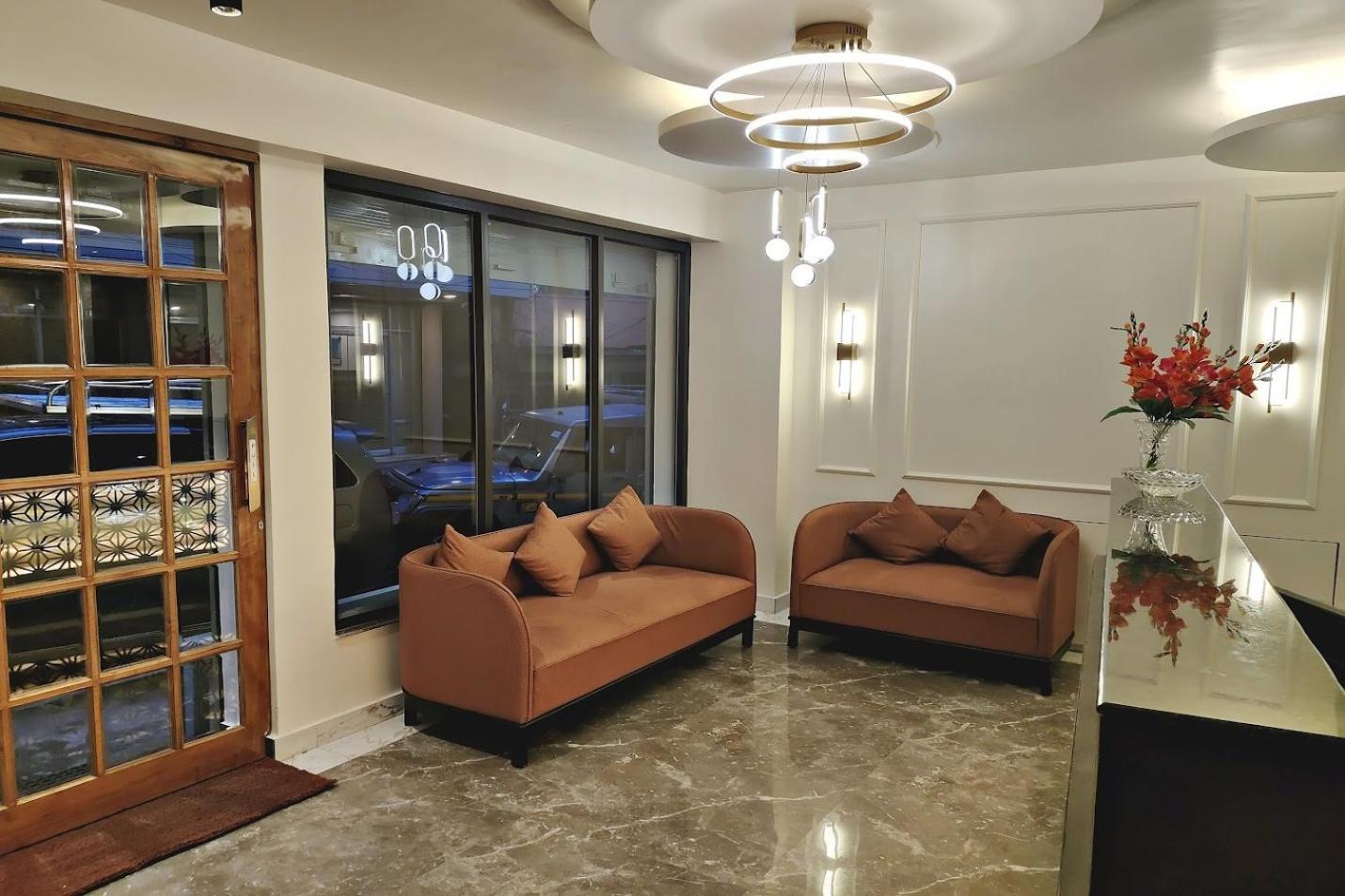 Serenity Taksa Palace Hotel Darjeeling  Ngoại thất bức ảnh